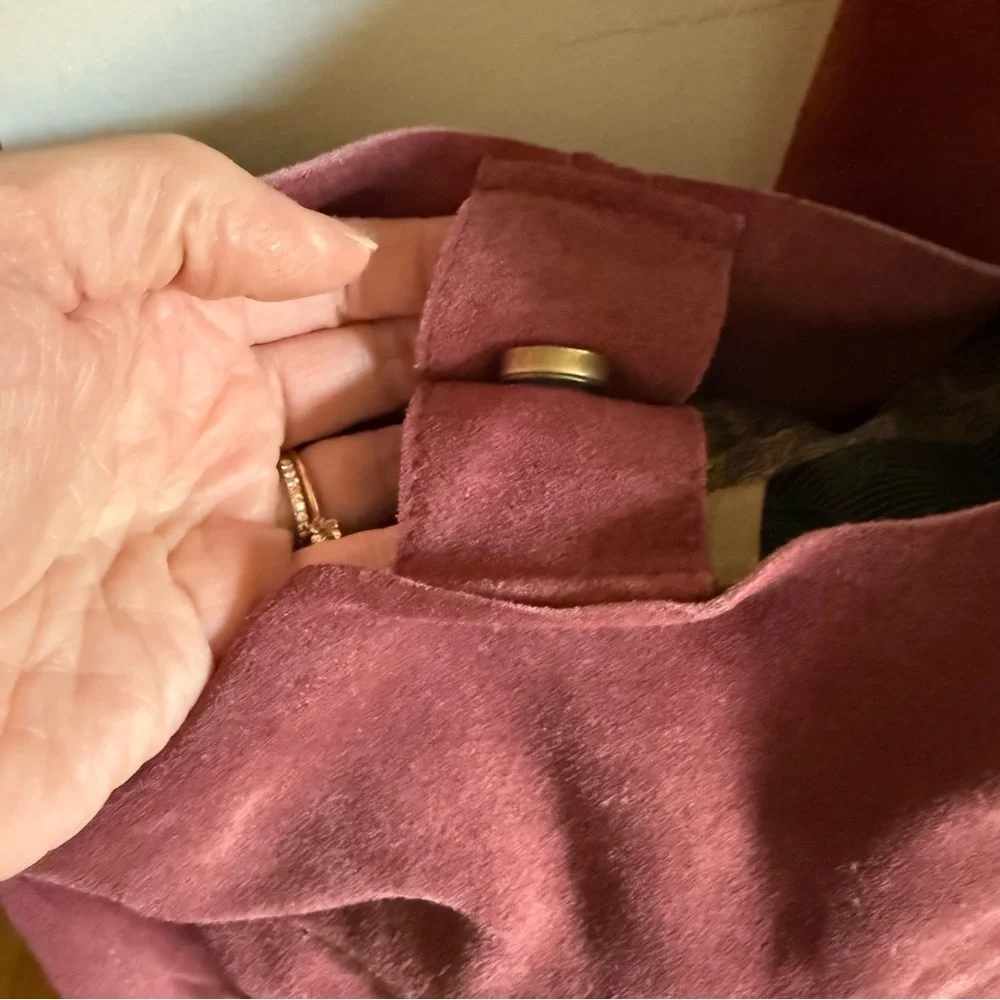 NWOT FREE PEOPLE Dusty Rose Slouchy Shoulder Bag - Picture 4 of 13